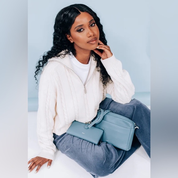 🚨COLAB COLLECTION -VEGAN Friendly 🦮 🚨Brand Notification Alert🚨 - Picture 12 of 16